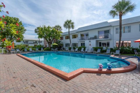 Copropriété à vendre à Pompano Beach, Floride: 2 chambres, 86.4 m2 № 1038333 - photo 2