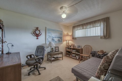 Copropriété à vendre à Palm Springs, Floride: 2 chambres, 83.05 m2 № 1038334 - photo 17