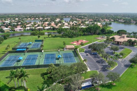 House in Boca Raton, Florida 4 bedrooms, 353.96 sq.m. № 1074722 - photo 19