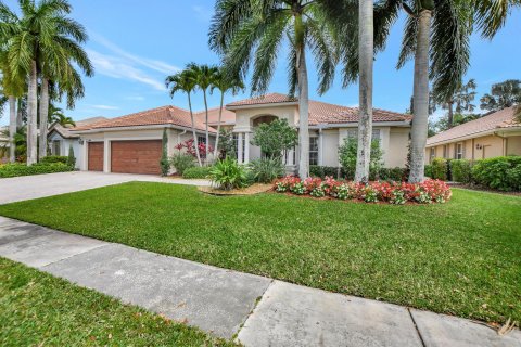 House in Boca Raton, Florida 4 bedrooms, 353.96 sq.m. № 1074722 - photo 12