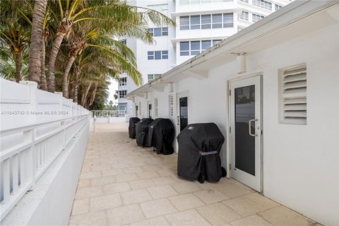 Copropriété à vendre à Miami Beach, Floride: 14.03 m2 № 1399410 - photo 7