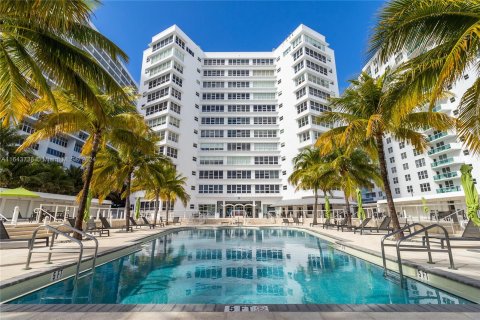 Studio in the Condo in Miami Beach, Florida  № 1399409 - photo 8