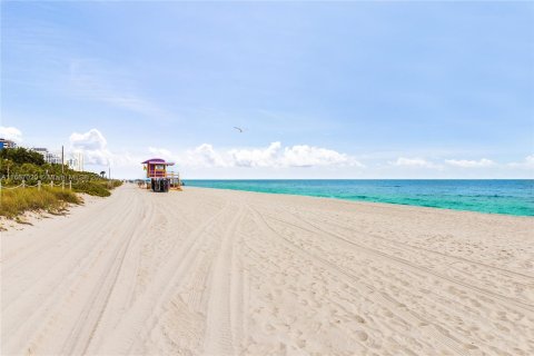 Copropriété à vendre à Miami Beach, Floride: 64.47 m2 № 1399412 - photo 18