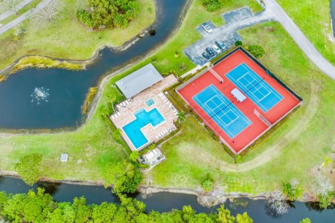 Villa ou maison à vendre à Hobe Sound, Floride: 2 chambres, 104.79 m2 № 1019919 - photo 8