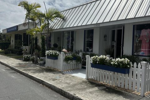 Casa en venta en Hobe Sound, Florida, 2 dormitorios, 104.79 m2 № 1019919 - foto 1