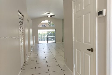 Villa ou maison à louer à Coral Springs, Floride: 3 chambres, 141.95 m2 № 1351897 - photo 7