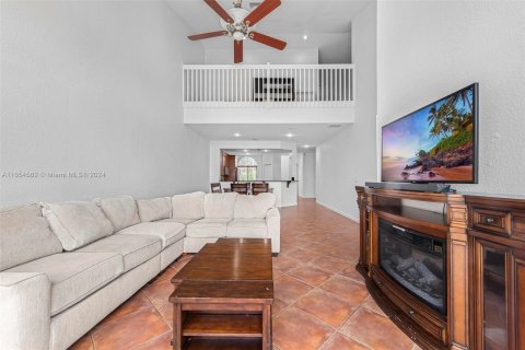 Adosado en venta en Davie, Florida, 3 dormitorios, 227.8 m2 № 1351678 - foto 18