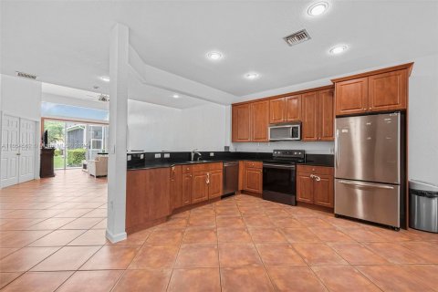 Touwnhouse à vendre à Davie, Floride: 3 chambres, 227.8 m2 № 1351678 - photo 11