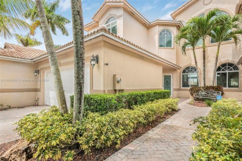 Touwnhouse à vendre à Davie, Floride: 3 chambres, 227.8 m2 № 1351678 - photo 8