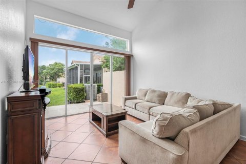 Adosado en venta en Davie, Florida, 3 dormitorios, 227.8 m2 № 1351678 - foto 15