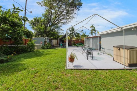 Casa en venta en Hollywood, Florida, 4 dormitorios, 123 m2 № 1413737 - foto 16