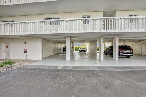 Condominio en venta en Lake Park, Florida, 2 dormitorios, 122.26 m2 № 1093652 - foto 16