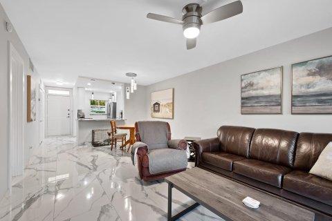 Copropriété à vendre à Pompano Beach, Floride: 1 chambre, 78.97 m2 № 1077548 - photo 12