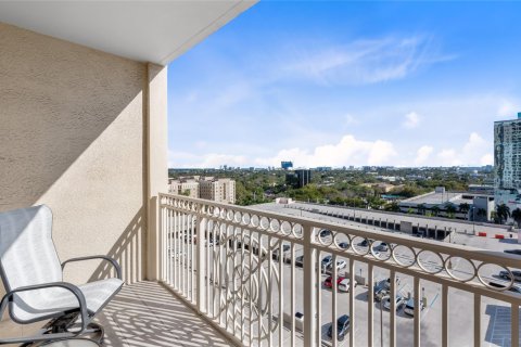 Condo in Fort Lauderdale, Florida, 2 bedrooms  № 1038017 - photo 21