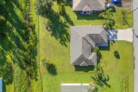 Villa ou maison à vendre à North Port, Floride: 3 chambres, 120.87 m2 № 1401966 - photo 3