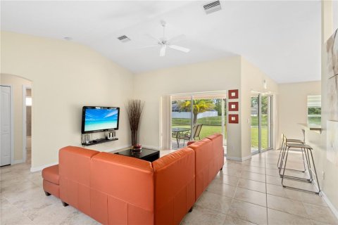 Villa ou maison à vendre à North Port, Floride: 3 chambres, 120.87 m2 № 1401966 - photo 8