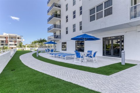 Copropriété à vendre à Fort Lauderdale, Floride: 2 chambres, 123.37 m2 № 1061373 - photo 23