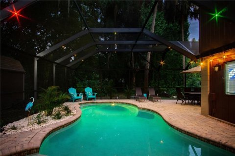 Casa en venta en Tampa, Florida, 5 dormitorios, 213.4 m2 № 1352493 - foto 5