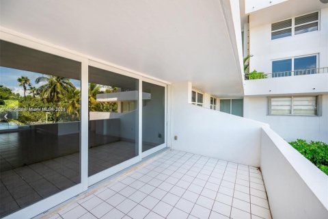 Copropriété à vendre à Key Biscayne, Floride: 2 chambres, 117.06 m2 № 1241764 - photo 3