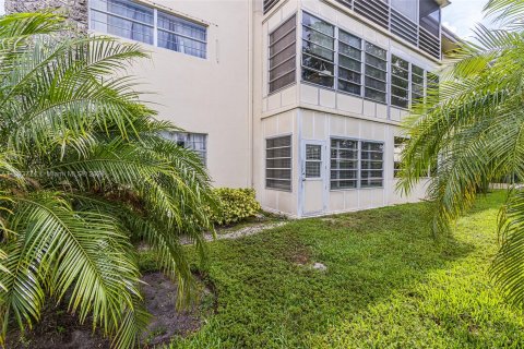 Copropriété à vendre à Lauderhill, Floride: 2 chambres, 80.82 m2 № 1227518 - photo 25