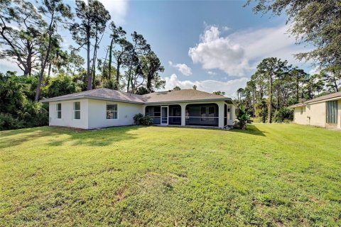 Villa ou maison à vendre à Port Charlotte, Floride: 4 chambres, 187.76 m2 № 1381217 - photo 7