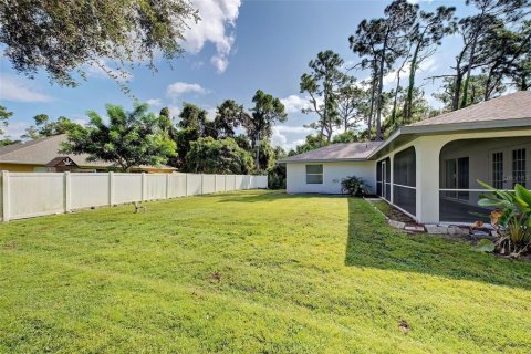 Villa ou maison à vendre à Port Charlotte, Floride: 4 chambres, 187.76 m2 № 1381217 - photo 9