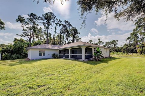 Villa ou maison à vendre à Port Charlotte, Floride: 4 chambres, 187.76 m2 № 1381217 - photo 8