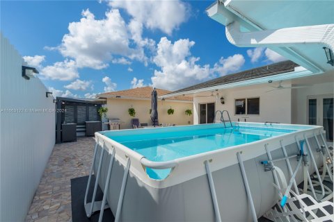 Villa ou maison à vendre à Miami, Floride: 3 chambres, 152.82 m2 № 1377303 - photo 24