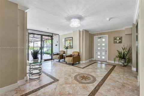 Copropriété à vendre à Pompano Beach, Floride: 2 chambres, 102.19 m2 № 1377575 - photo 5