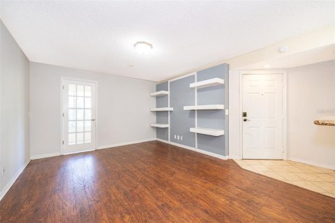 Condominio en venta en Orlando, Florida, 1 dormitorio, 66.05 m2 № 1069787 - foto 5