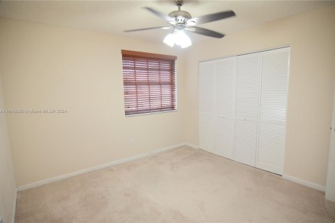 Copropriété à vendre à Pembroke Pines, Floride: 2 chambres, 92.9 m2 № 1328888 - photo 7