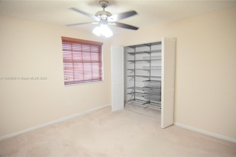 Copropriété à vendre à Pembroke Pines, Floride: 2 chambres, 92.9 m2 № 1328888 - photo 6