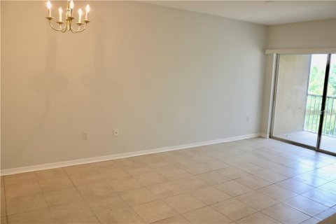 Condo in Riverview, Florida, 3 bedrooms  № 1380865 - photo 2