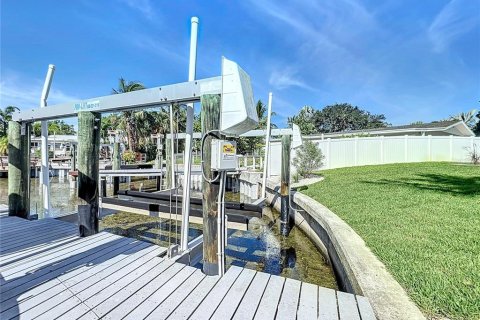 Casa en venta en Saint Petersburg, Florida, 3 dormitorios, 154.87 m2 № 1344137 - foto 24