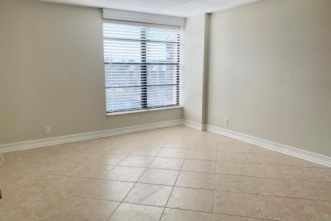 Condo in Boca Raton, Florida, 2 bedrooms  № 1060089 - photo 21