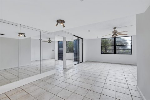 Copropriété à vendre à Miami, Floride: 1 chambre, 73.86 m2 № 1075660 - photo 20