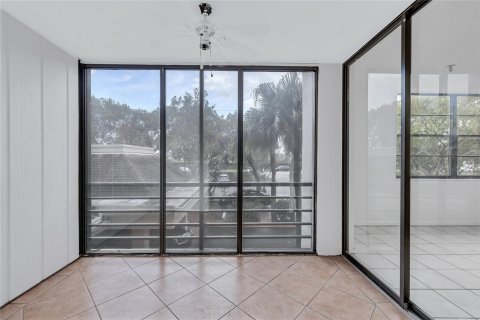 Copropriété à vendre à Miami, Floride: 1 chambre, 73.86 m2 № 1075660 - photo 13