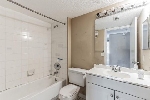 Copropriété à vendre à Pompano Beach, Floride: 3 chambres, 108.7 m2 № 1075620 - photo 3