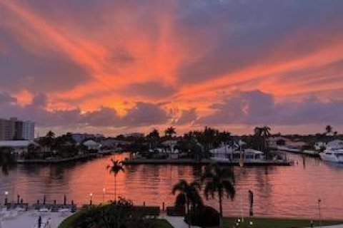 Condo in Fort Lauderdale, Florida, 3 bedrooms  № 1068495 - photo 27