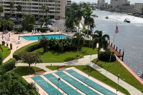 Condo in Fort Lauderdale, Florida, 3 bedrooms  № 1068495 - photo 10