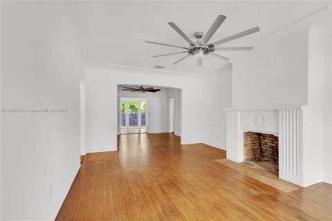 Casa en venta en Miami Shores, Florida, 3 dormitorios, 122.54 m2 № 1227924 - foto 20