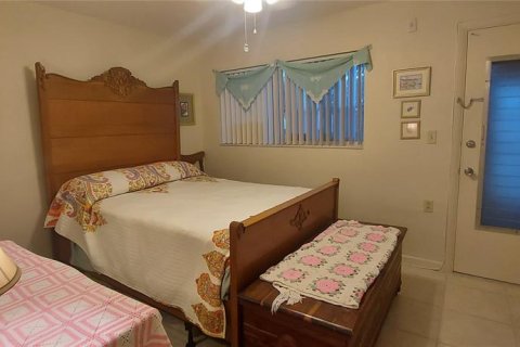 Condo in Seminole, Florida, 1 bedroom  № 1091167 - photo 22
