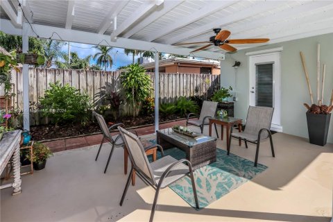 Casa en venta en Hollywood, Florida, 2 dormitorios, 122.72 m2 № 1415616 - foto 12