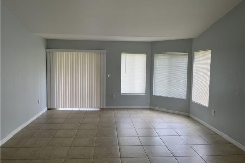 Condo in Oakland Park, Florida, 2 bedrooms  № 1060043 - photo 19