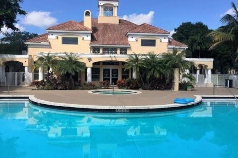 Copropriété à vendre à Oakland Park, Floride: 2 chambres, 115.29 m2 № 1060043 - photo 3