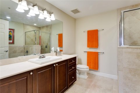 Condominio en venta en Coral Gables, Florida, 2 dormitorios, 115.76 m2 № 1384377 - foto 11