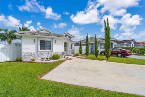 Casa en venta en Miami, Florida, 3 dormitorios, 106.47 m2 № 1384378 - foto 13