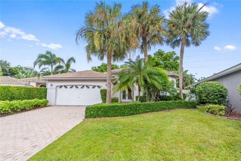 Villa ou maison à vendre à Delray Beach, Floride: 2 chambres, 183.76 m2 № 1384380 - photo 2