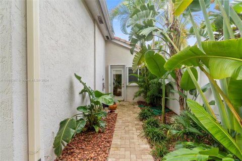 Villa ou maison à vendre à Delray Beach, Floride: 2 chambres, 183.76 m2 № 1384380 - photo 11