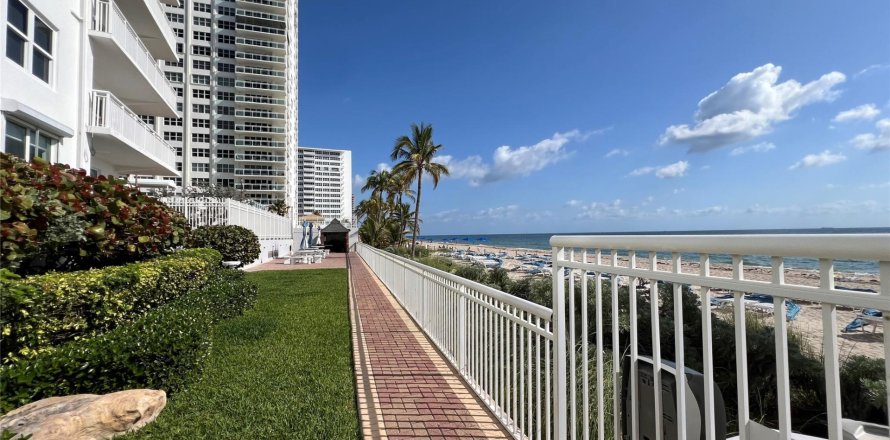 Condo in Fort Lauderdale, Florida, 1 bedroom  № 1057925